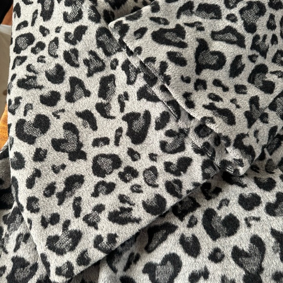 Anthropologie Elevenses gray animal print swing trapeze coat ladies size Small - Picture 13 of 13